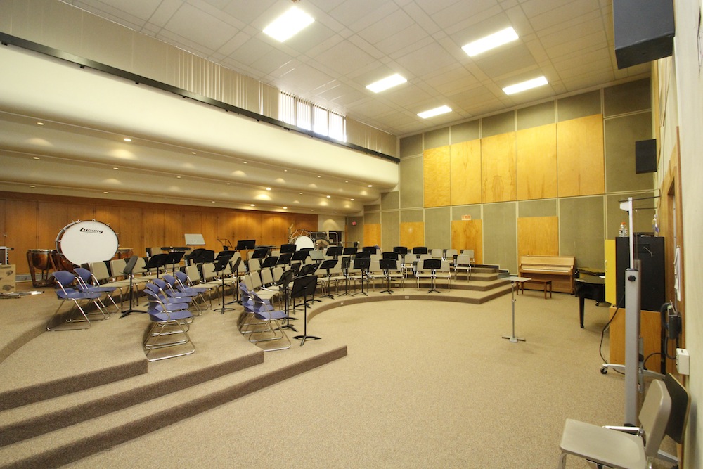 A fine and performing arts classroom